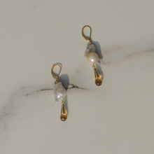 Load image into Gallery viewer, Antoinette Pearl Earrings
