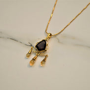 Versailles Pendant Set